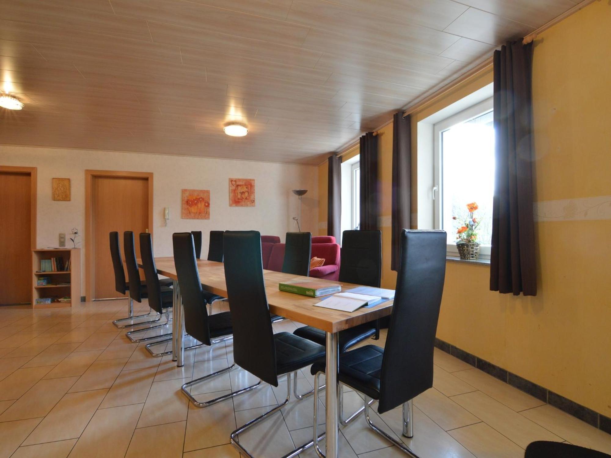 Comfy Holiday Home In Burg Reuland With Sauna Terrace Bbq מראה חיצוני תמונה